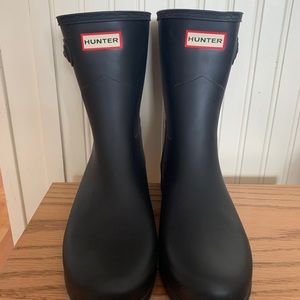 Size US9 Hunter Short Boots